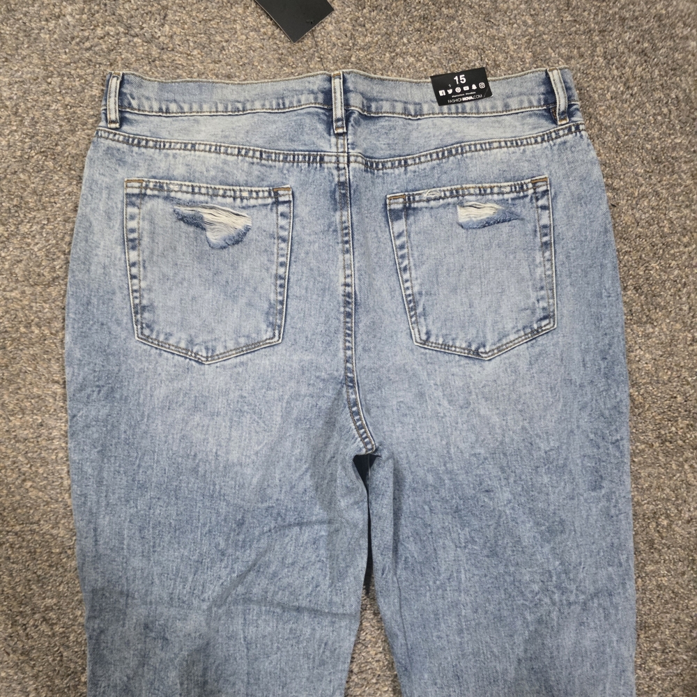 Fashion Nova Classic Blue Jeans